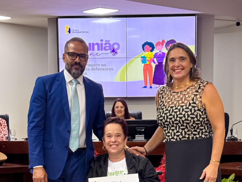 DPMG realiza formatura das Defensoras Populares em Unaí, em solenidade sediada pela Câmara Municipal